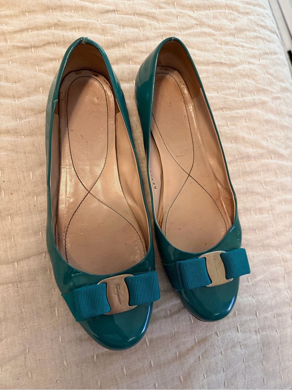 Salvatore Ferragamo Teal Patent Vara Bow Flats